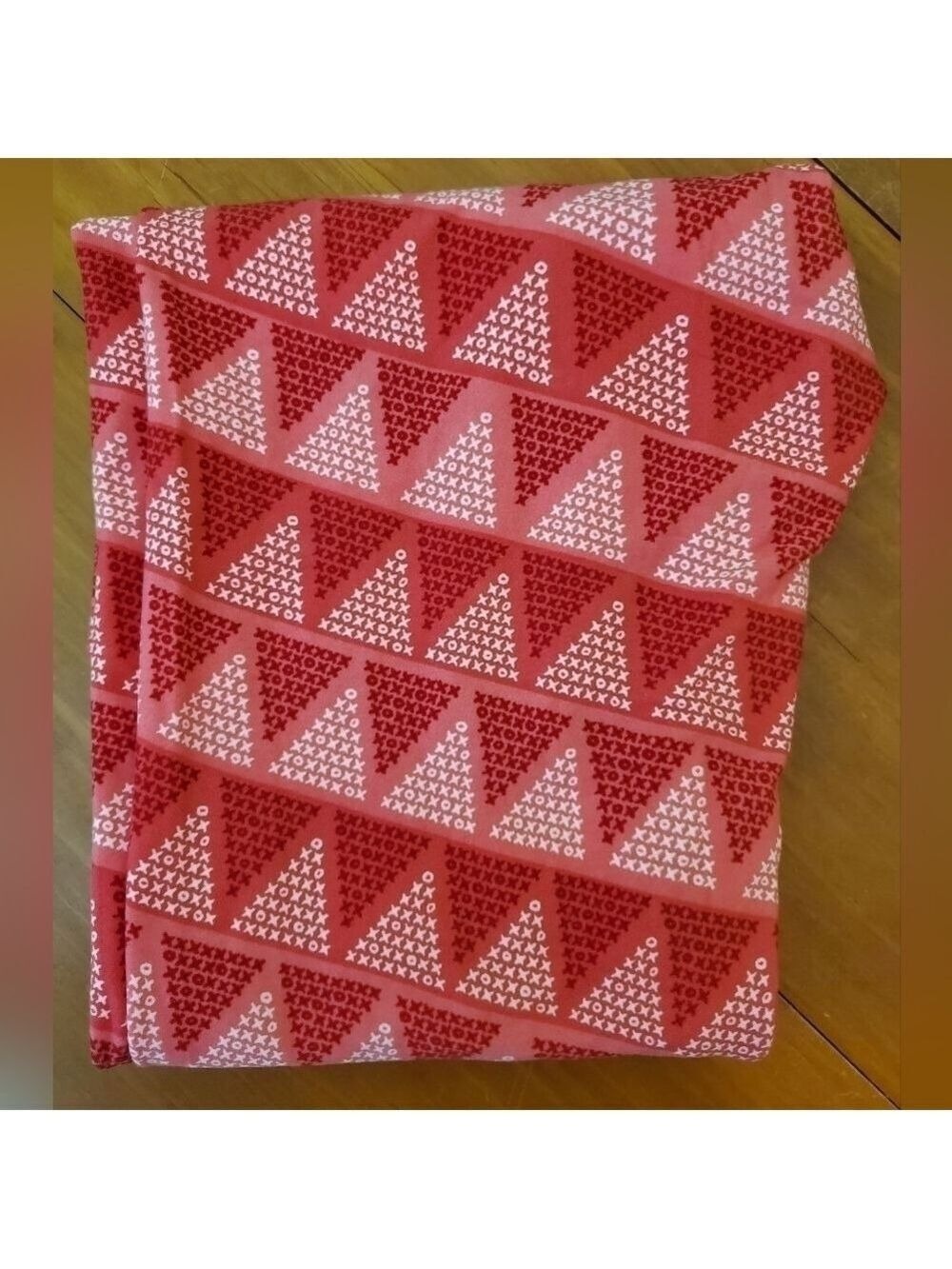 Lularoe leggings, Valentines themed, Xs & Os, One Size